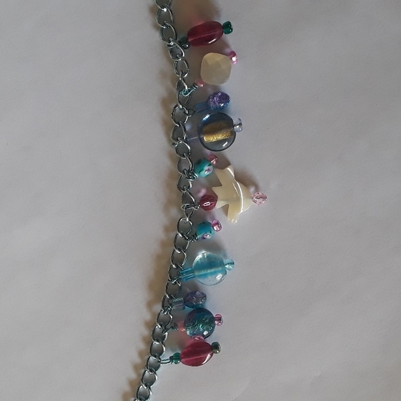 Handmade MOP Charm bracelet OOAK vintage glass beads and MOP shell beads Dove - Picture 5 of 7